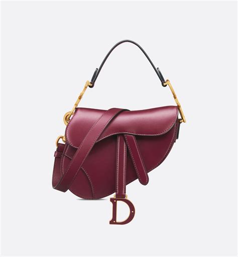 saddle dior con tracolla|Borsa a tracolla Saddle Pelle di vitello granulata color .